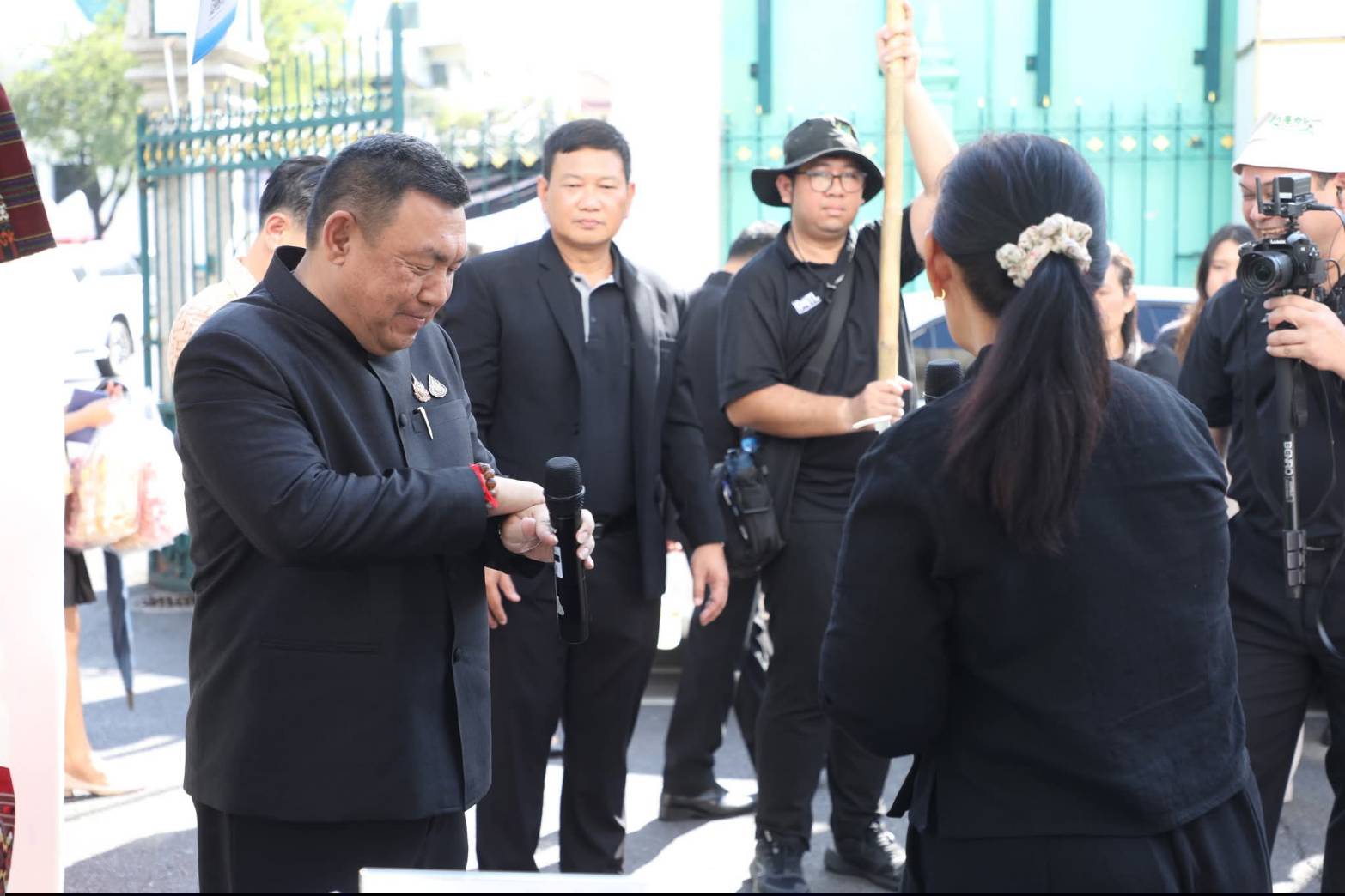 title - ส.ป.ก. เดินหน้าส่งเสริมรายได้เกษตรกร จัดงาน “ส่งความสุขปีใหม่ มอบให้เกษตรกรในเขตปฏิรูปที่ดิน” ทั่วประเทศ  ณ สำนักงานการปฏิรูปที่ดินเพื่อเกษตรกรรม ถนน ราชดำเนินนอก